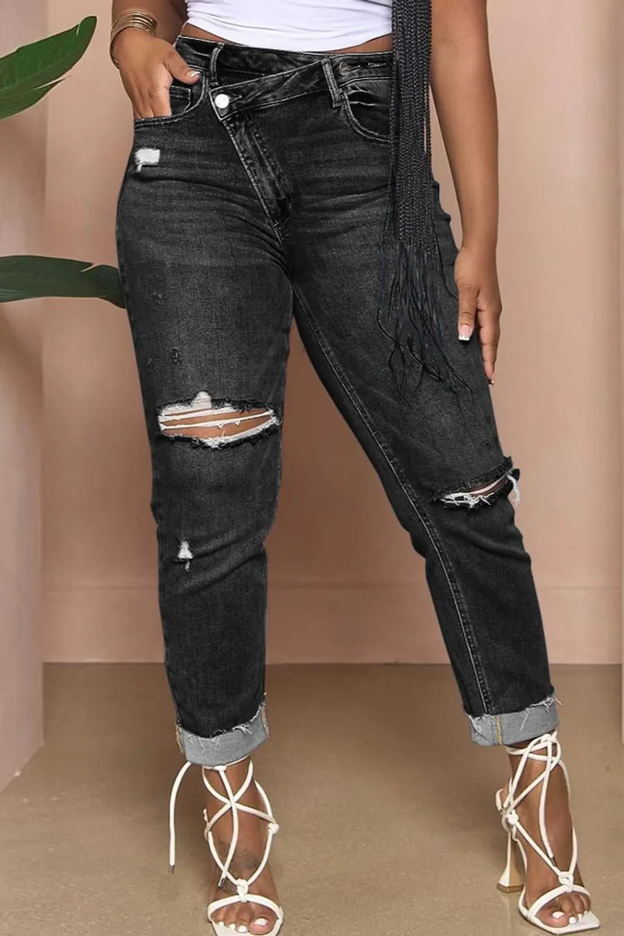 Asymmetrical Zip Ripped Knee Jeans(S-2XL)